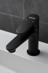 Mat Siyah Banyo Musluğu - Tek Kollu Batarya