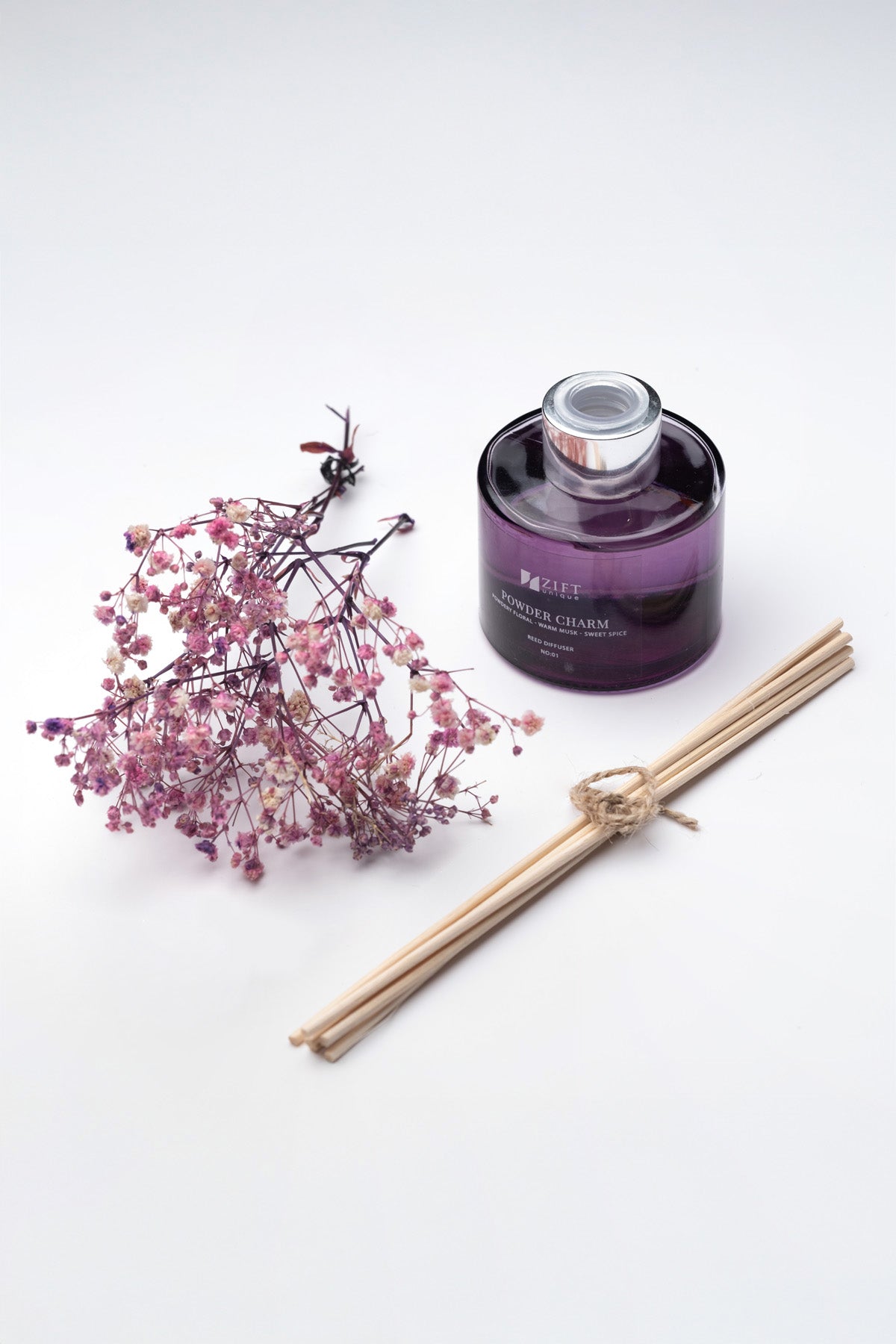 Powder Charm - Bambu Ortam Kokusu-Çubuklu ve Çiçekli Banyo & Tuvalet & Oda Parfümü 100ml